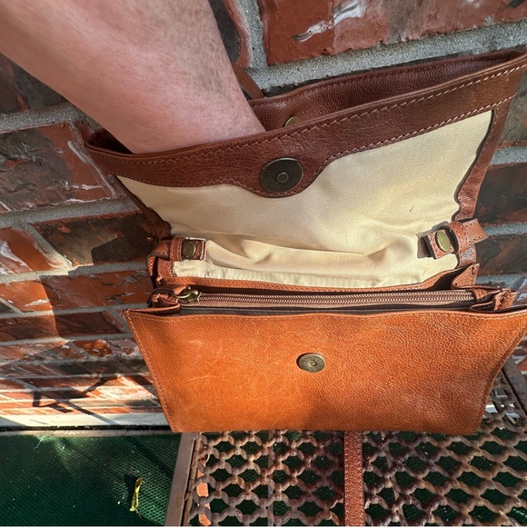 Lucky Brand Genuine Leather Crossbody Bag with Secret Compartment - Picture 8 of 14